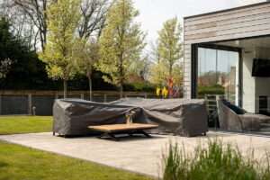 Winza Outdoor Covers